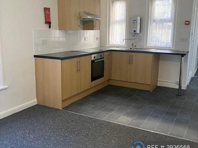 Studio for rent in West Cliff, Bournemouth