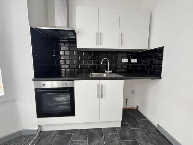 Studio for rent in Bitterne Manor, Southampton