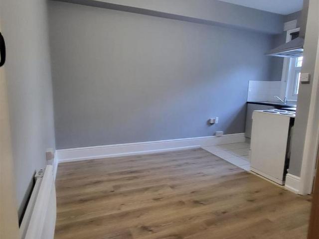Studio for rent in Sudbury, Greater London