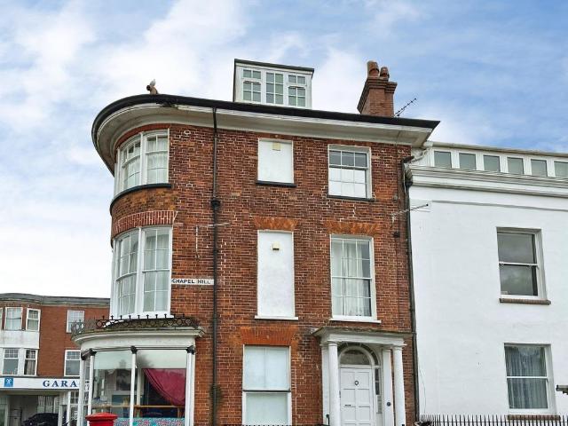 Flat for rent in Withycombe, Budlake