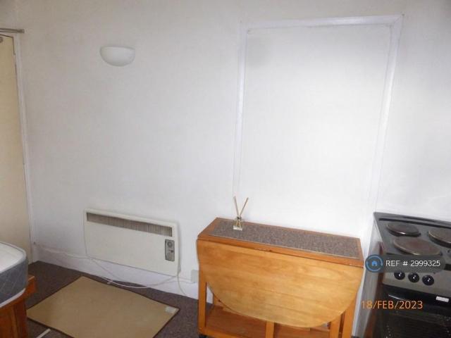 Studio for rent in Heigham Grove, East Bank