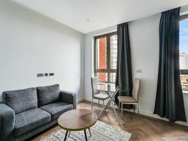 Studio for rent in Paddington, Greater London
