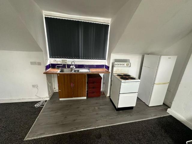 Studio for rent in Gravelly Hill, West Midlands
