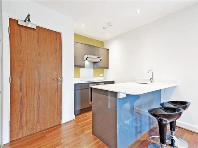 Flat for rent in Broomfield, South Yorkshire