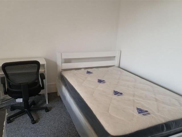 Studio for rent in The Slade, Oxfordshire