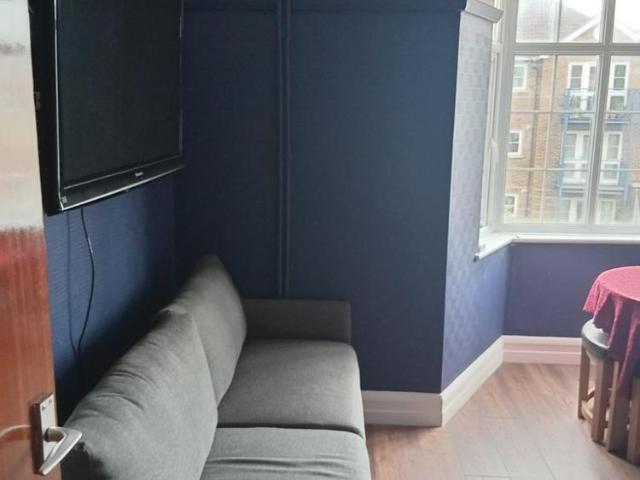 Studio for rent in Lower Edmonton, Edmonton
