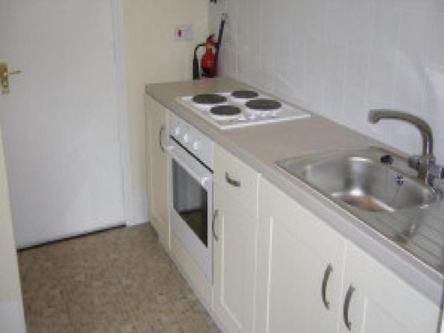 Studio for rent in Shepherd's Hill, Cat Hill