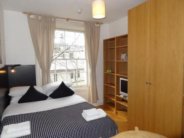 Studio for rent in Westminster, Greater London