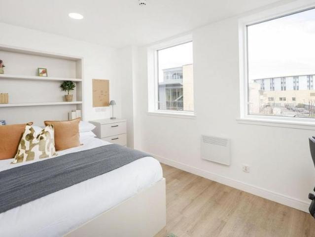 Studio for rent in City Centre, Scotland