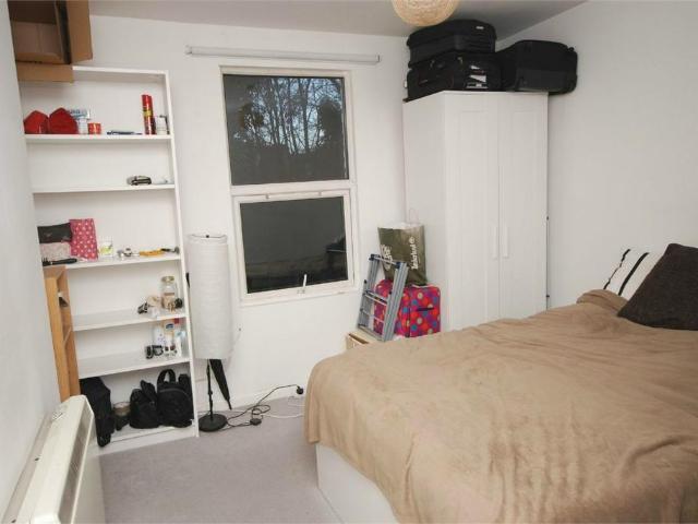 Flat for rent in Balham, Greater London