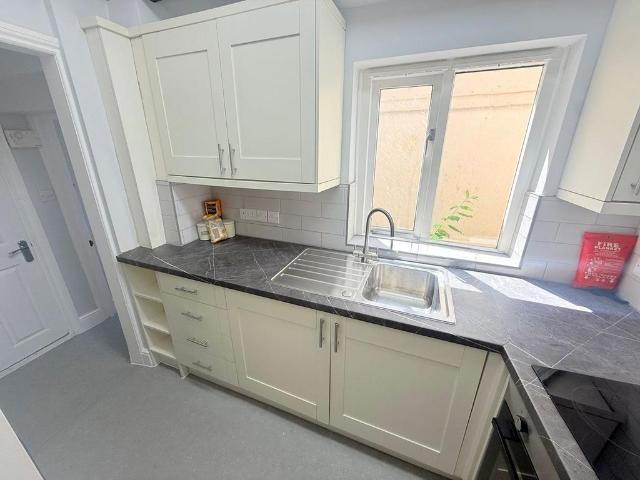 Flat for rent in Tonedale, Somerset