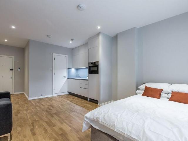 Studio for rent in Royal Borough of Kensington and Chelsea, Greater London