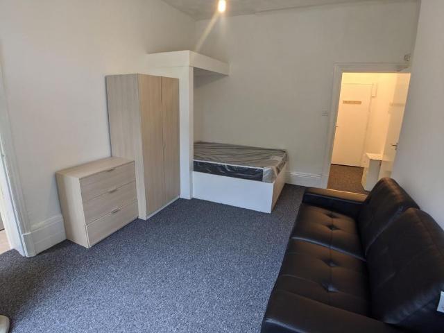 Studio for rent in Georgia, Greater Manchester