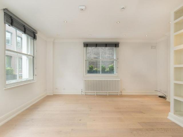 Studio for rent in City of Westminster, Greater London