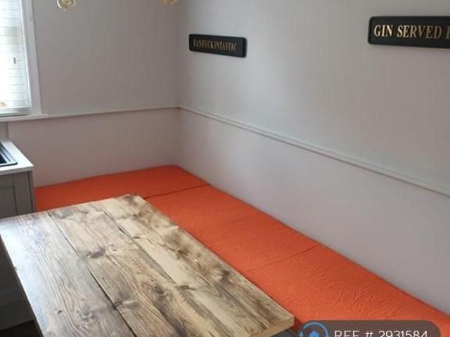 Studio for rent in Avenham, Higher Bartle