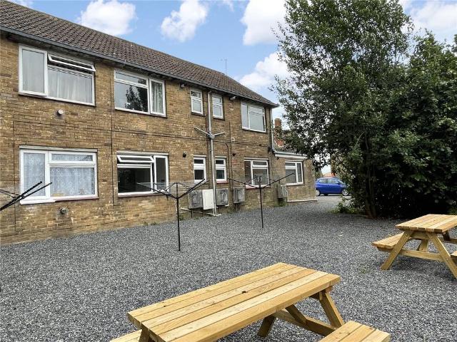 Flat for rent in Chard Town, Chard