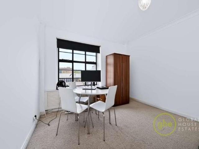 Studio for rent in Westminster, Greater London