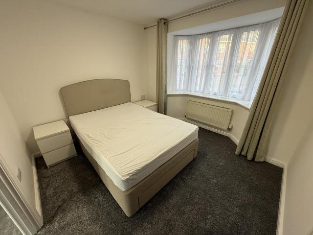 Studio for rent in Parnwell, Peterborough