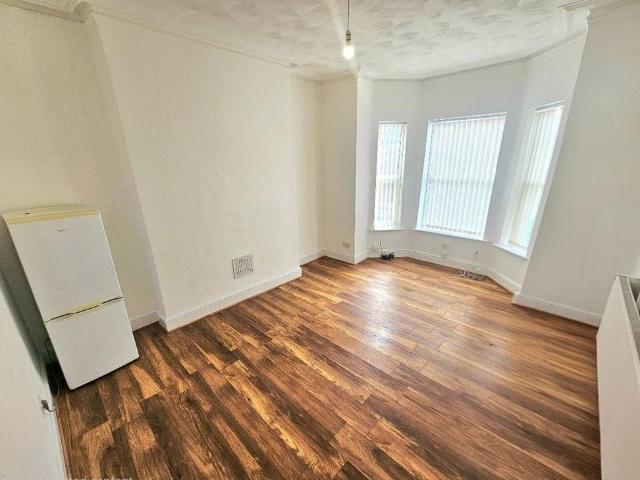 Studio for rent in City Centre, Georgia