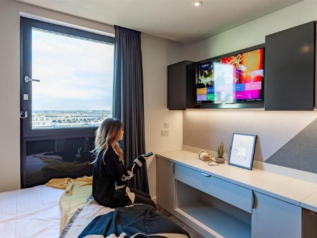 Studio for rent in Park Central, Birmingham