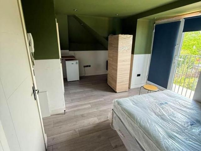 Studio for rent in London Borough of Lewisham, Greater London