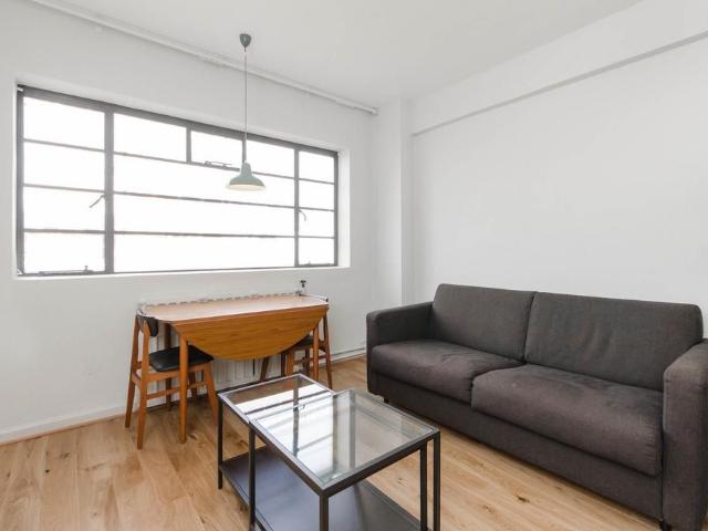 Studio for rent in Royal Borough of Kensington and Chelsea, Greater London