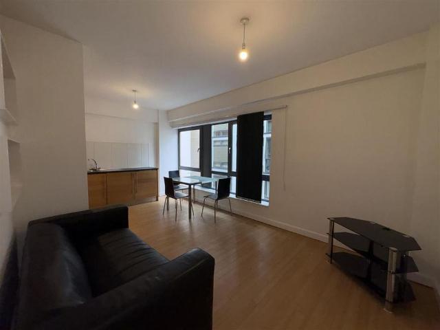Studio for rent in St. Johns, Manchester