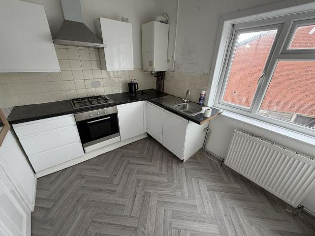 Studio for rent in Deeplish, Burnedge
