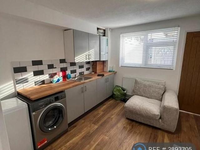 Studio for rent in Totteridge, Greater London