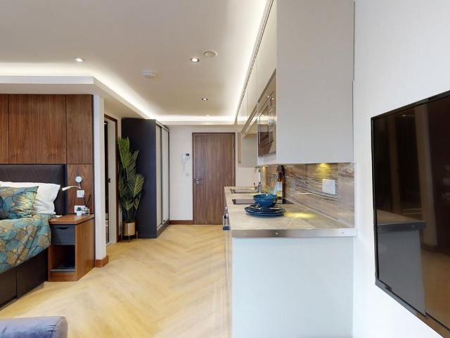 Flat for rent in City Centre, Georgia