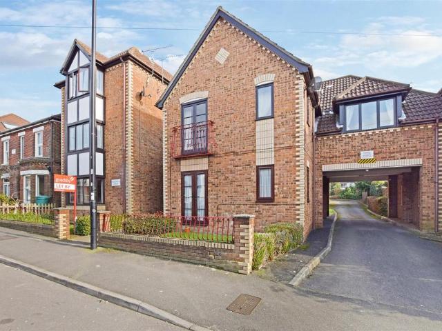 Flat for rent in Bitterne Park, City Of Southampton