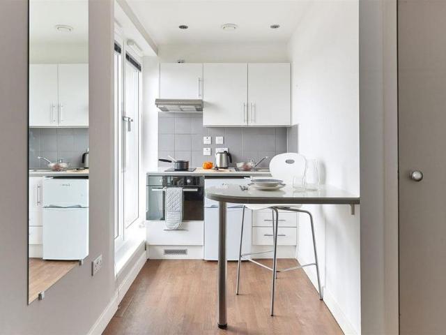 Studio for rent in Canning / Georgian Quarter, Calderstones