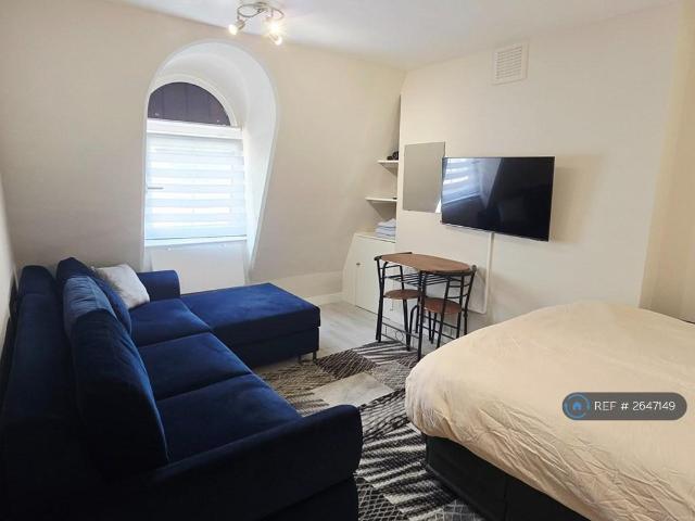 Flat for rent in Belgravia, Isle Of Man