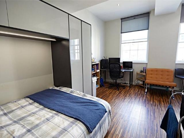 Studio for rent in City Centre, Georgia