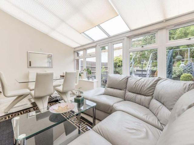Studio for rent in Holywell Estate, North Watford