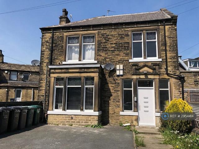 Flat for rent in West Yorkshire