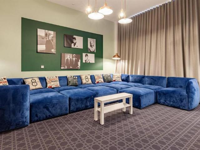 Studio for rent in Calton, Scotland