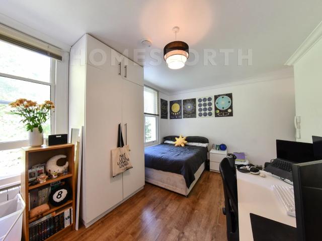 Studio for rent in Shepherd's Bush, Greater London