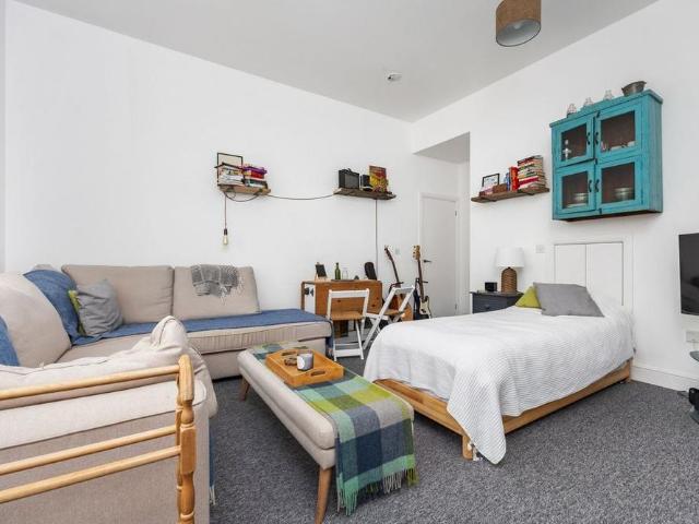 Studio for rent in Hyde, Winchester