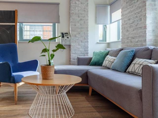 Studio for rent in Calton, Scotland