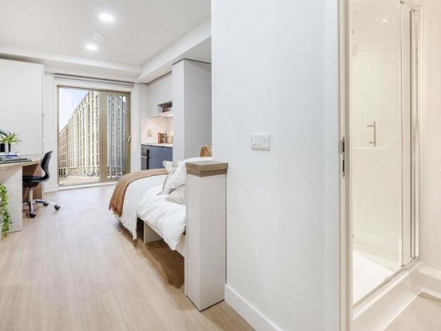 Studio for rent in Blythswood Hill, Scotland