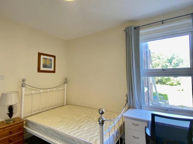Flat for rent in Hampton Park, City Of Southampton