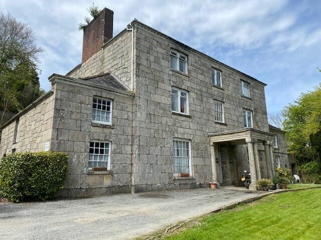Studio for rent in St Stephen, Cornwall