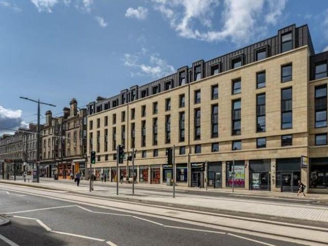 Studio for rent in Gayfield, Broughton