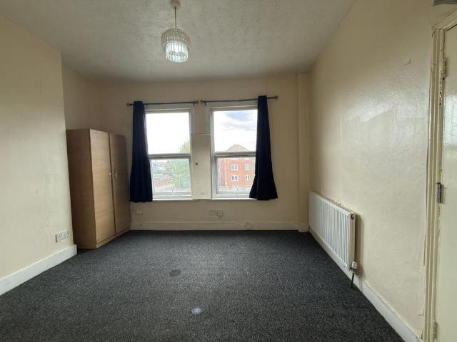 Studio for rent in London Borough of Redbridge, Greater London