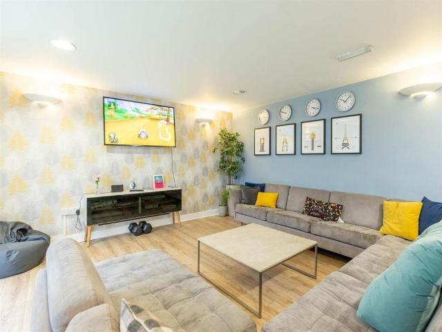 Studio for rent in Watergate, Isle Of Man