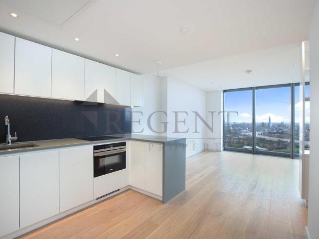 Flat for rent in Canary Wharf, Isle Of Man