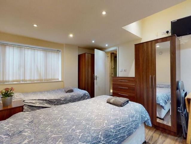 Studio for rent in Greater London