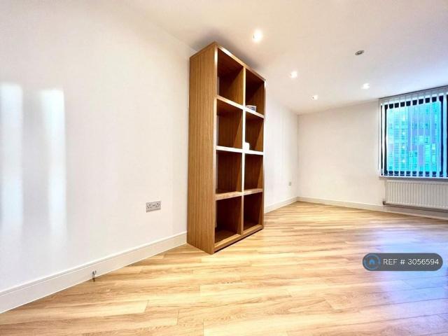 Studio for rent in London Borough of Redbridge, Greater London