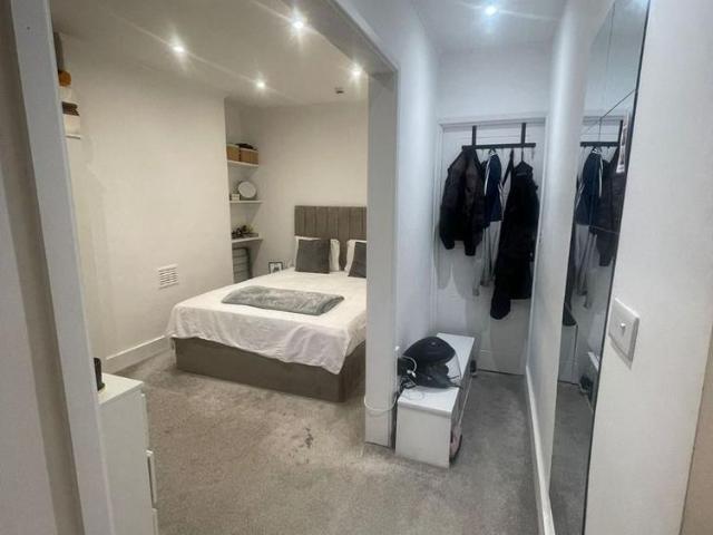 Studio for rent in Earlsfield, Greater London